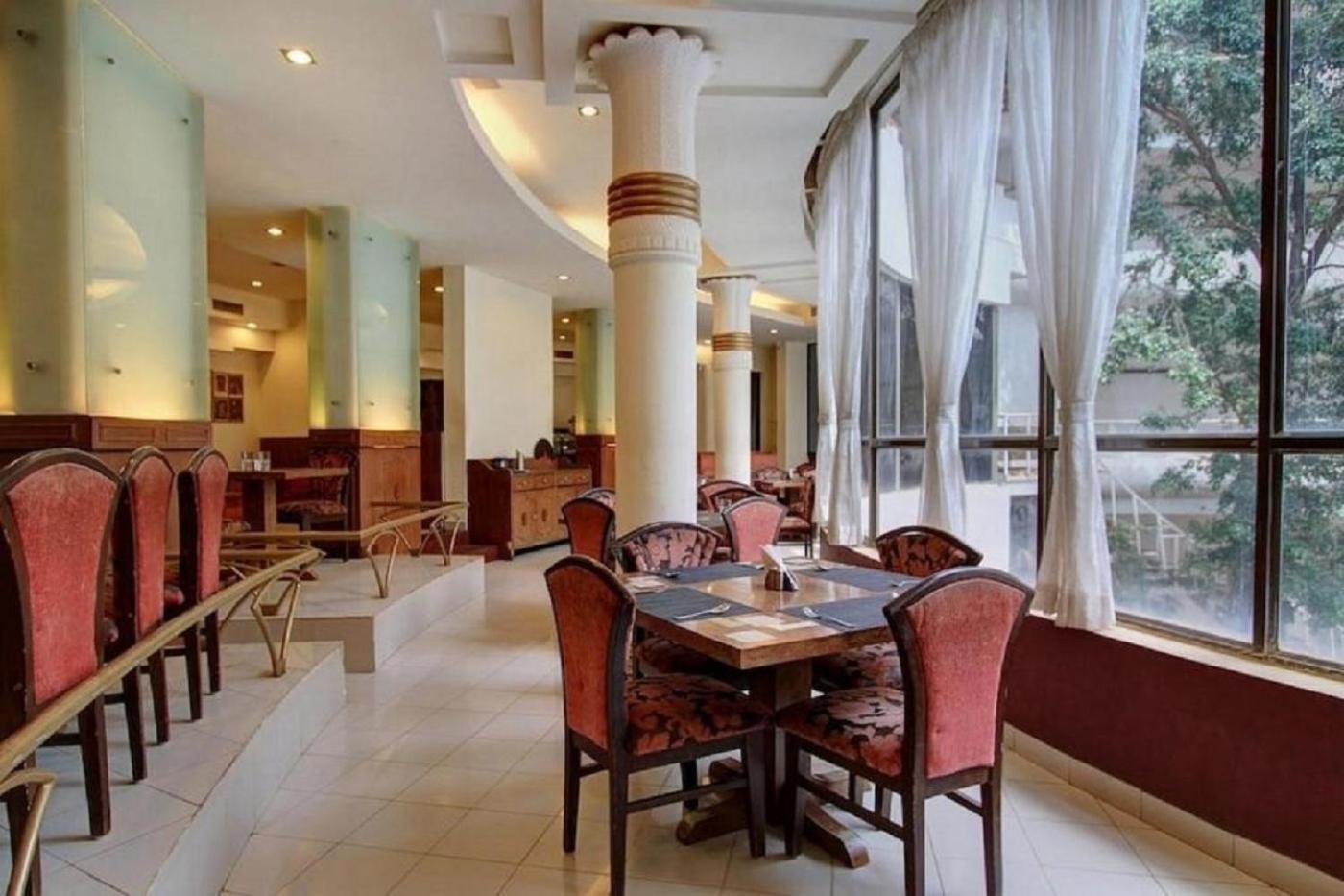 The Hans Hotel Хубли Екстериор снимка